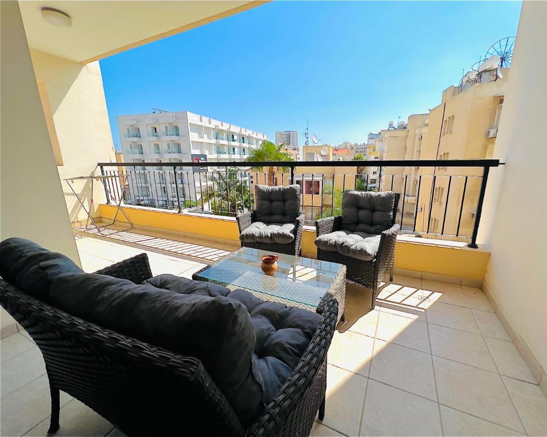 Mackenzie Apartment 301 Larnaca Exterior foto